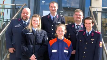 Die neue Regionalbereichsleitung Stollberg (v.l.n.r.): Axel Schaarschmidt, Marleen Clauß, Daniel Seltmann, Chantal Pechmann, Sven Schimmel, Gregor Leiske