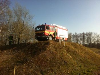 Unser HLF auf der Mottocrossstrecke