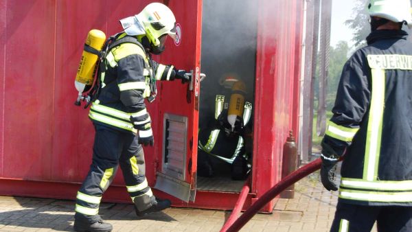 Einsatz im Brandcontainer der BF Chemnitz | Foto: FF Lugau/Schimmel