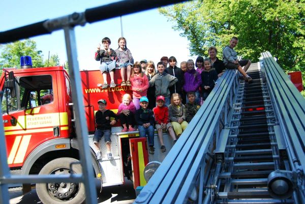 Gruppenbild auf der Drehleiter